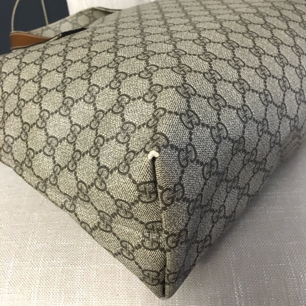 Gucci authentic brown monogram coated canvas tote bag - Picture 14 of 16